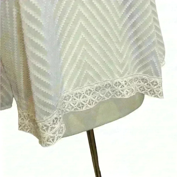 Eclair pip crew neck blouse size XSP - Picture 3 of 9